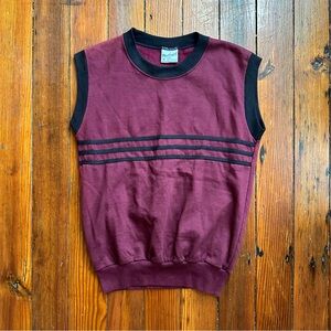 Vintage 1980s McGeogor burgundy & black sleeveless sweatshirt Small